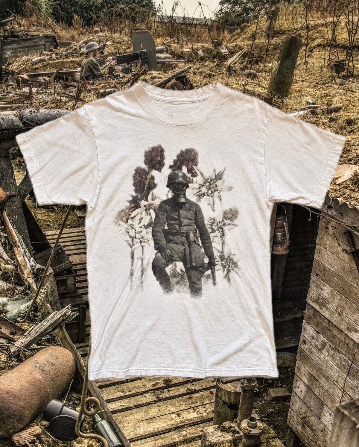 Trench bloom “flowers of war” ww1 T-shirt
